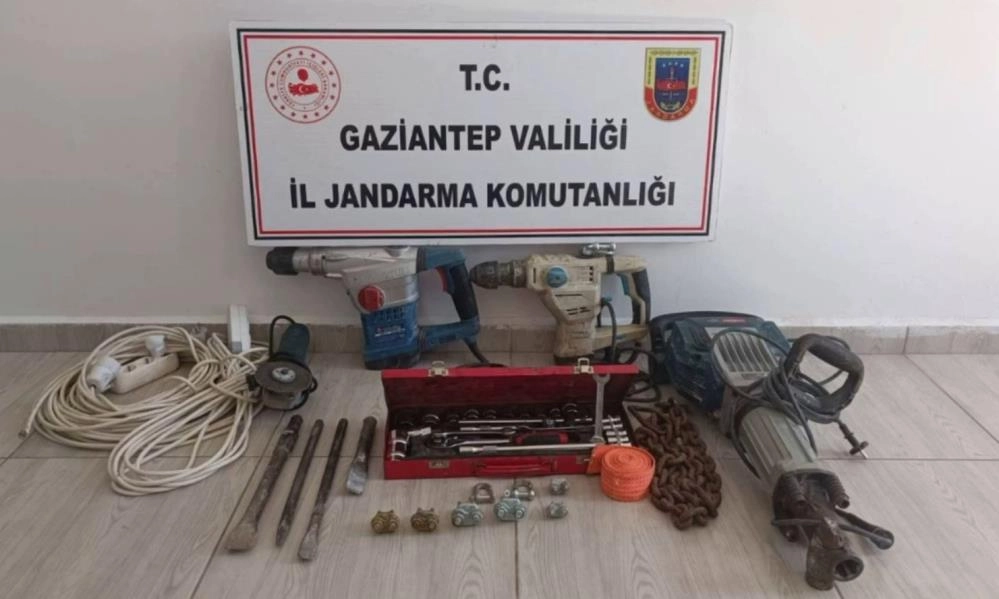 Gaziantep Jandarma ekiplerinden hırsızlık operasyonu: 143 şüpheli yakalandı