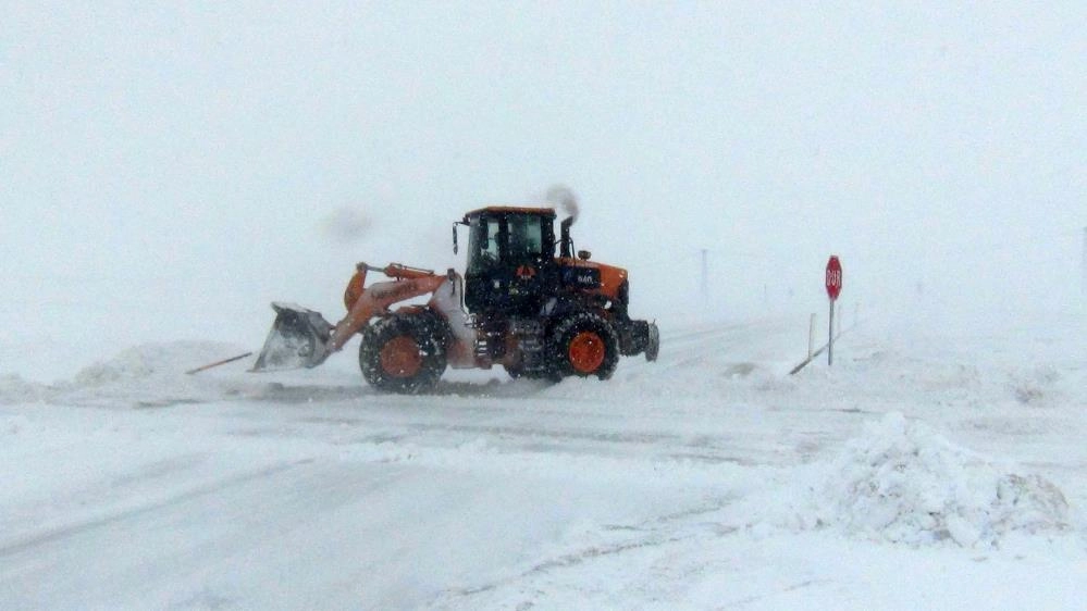 Kars-Ardahan yolu ulaşıma kapatıldı