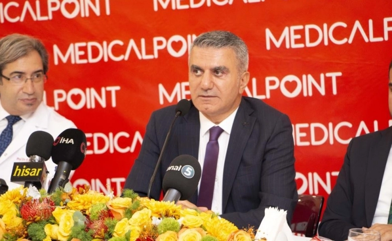 Medical Park'tan ayrılan 3 hastanenin yeni adı "Medical Point" oldu