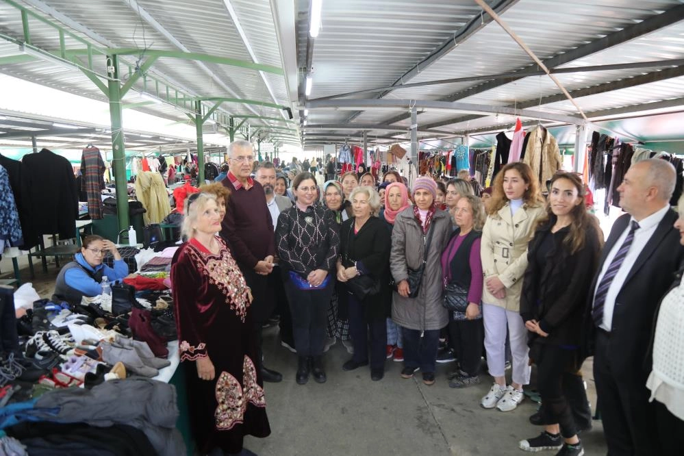 Mersin Mezitli'de 2. El Giyim ve Eşya Satış Pazarı açıldı