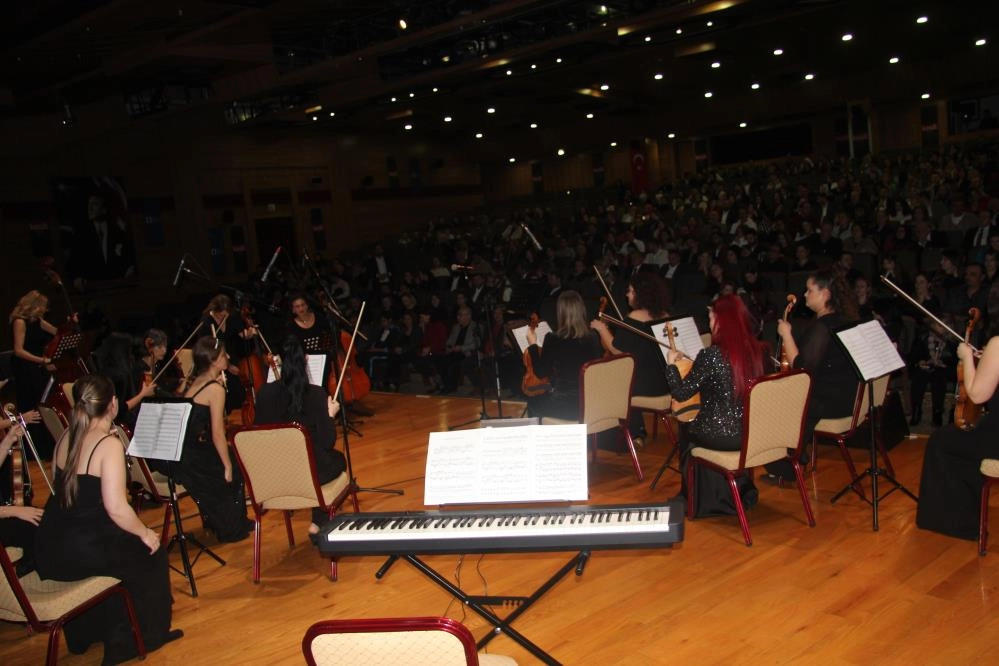 Gaziantep Mimarlar Odası'ndan  kadınlara özel konser