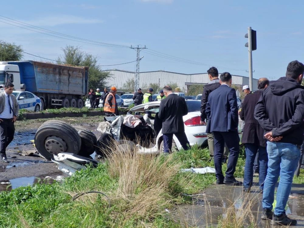 Hatay’da katliam gibi kaza: 5 ölü, 2 yaralı