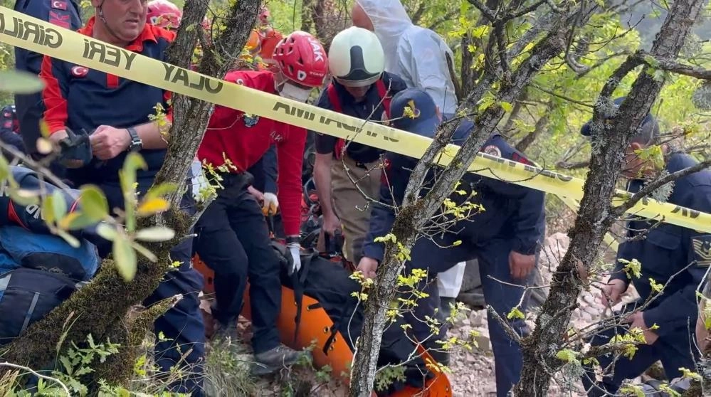 Mağarada define faciası:3 kişinin cansız bedenine ulaşıldı