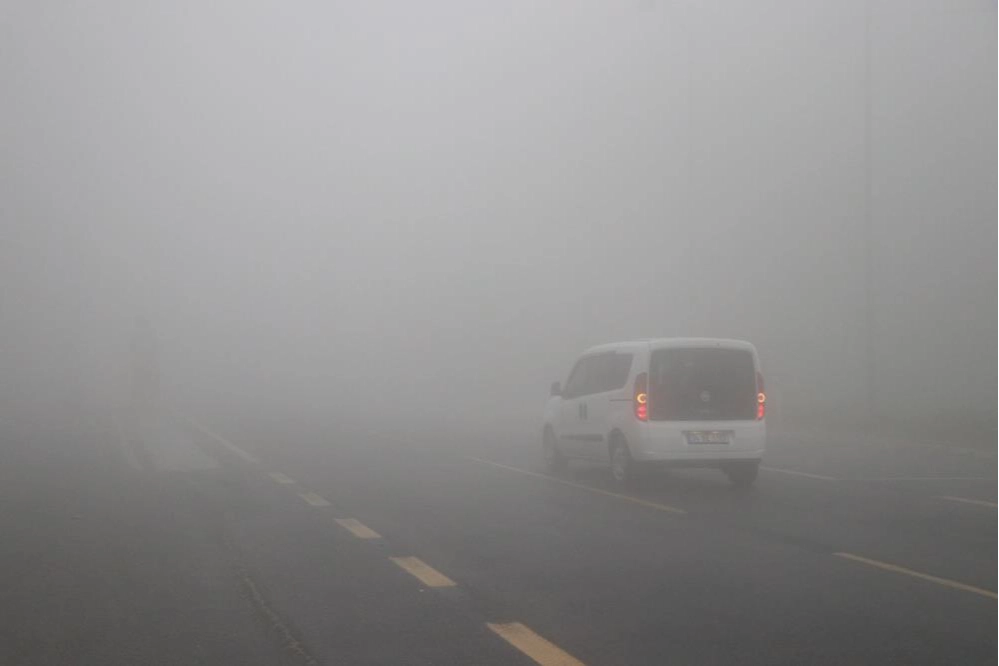 Bolu Dağı’nda göz gözü görmüyor