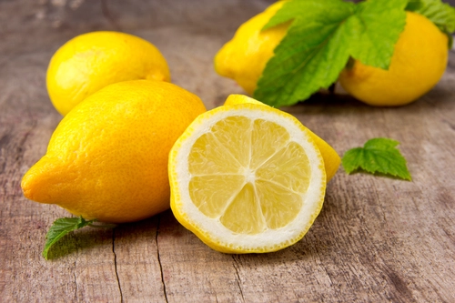 Yatarken yanı başınıza Limon koyun faydasını görün!