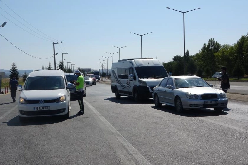 Uşak’ta geçişler yasaklandı