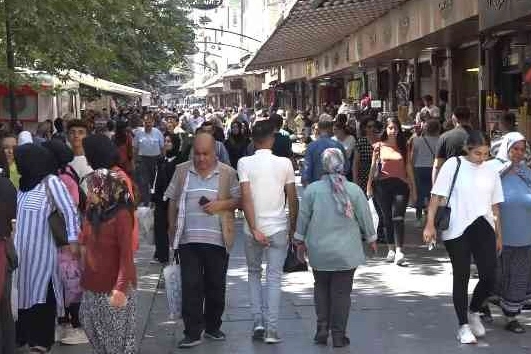 Gaziantep'te yabancı rahatsızlığı 41 STK'dan ortak açıklama: Suriyeli nüfus artışı kültür ve ekonomide tehdit gibi