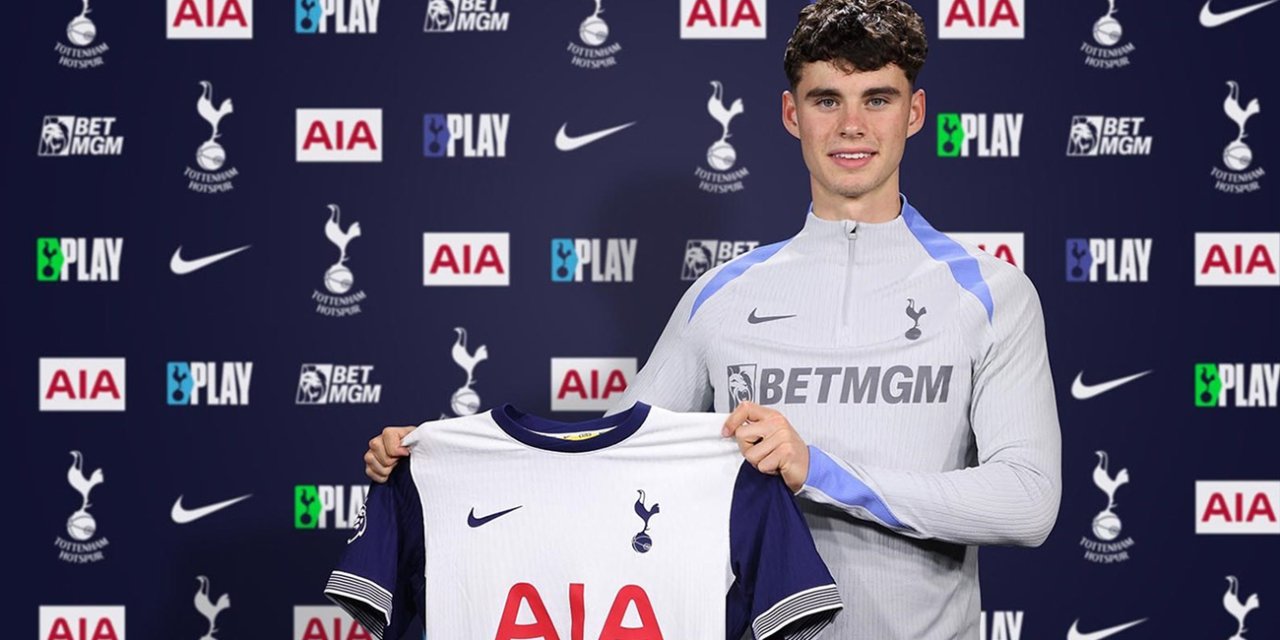 Yıldız futbolcu Archie Gray, Tottenham formasını giydi