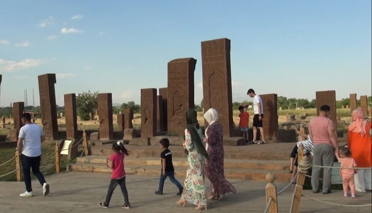 Bitlis te Açık hava müzesinde bayram yoğunluğu