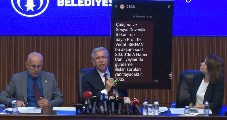 “En borçlu belediyeler CHP Belediyeleri diye yalan söylüyorlar”