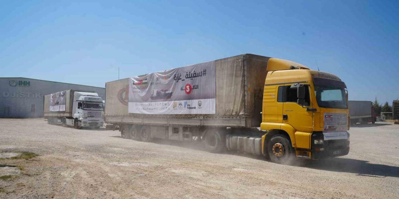 Kilis'te Gazze’ye 80 tır yardım malzemesi yola çıktı