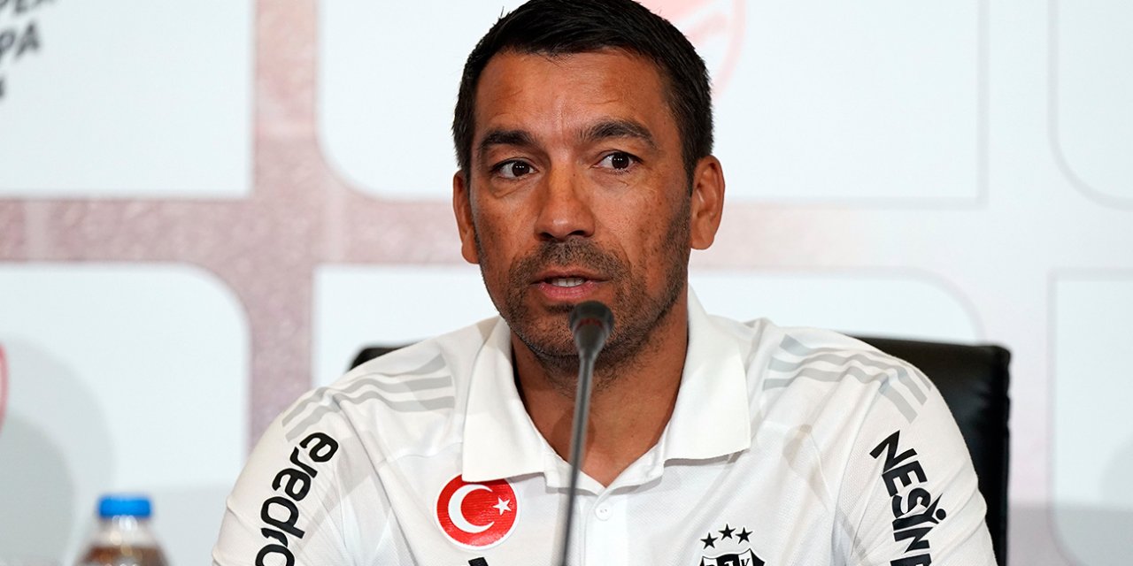 Bronckhorst, Beşiktaş kariyerine kupayla başladı