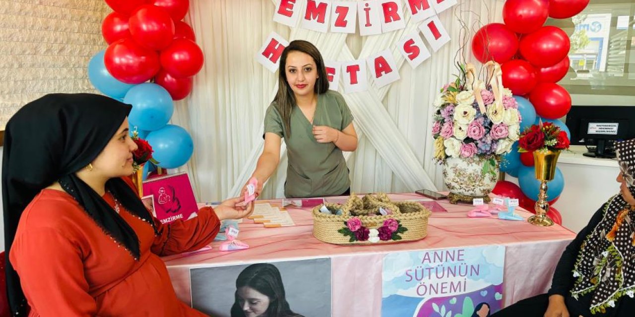 Emzirme Haftası nedeniyle Anka Hastanesi'nde anne sütünün önemi anlatıldı