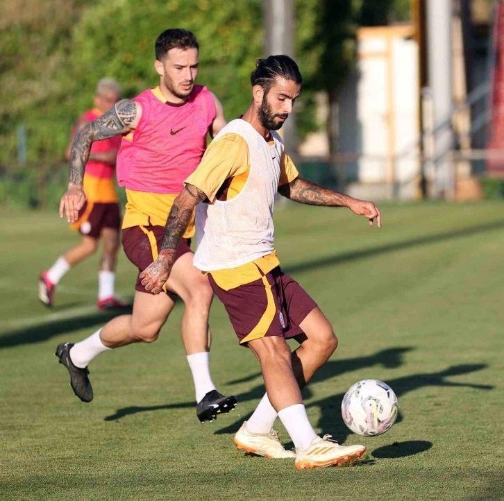 Galatasaray sezon hazırlıklarını başlattı