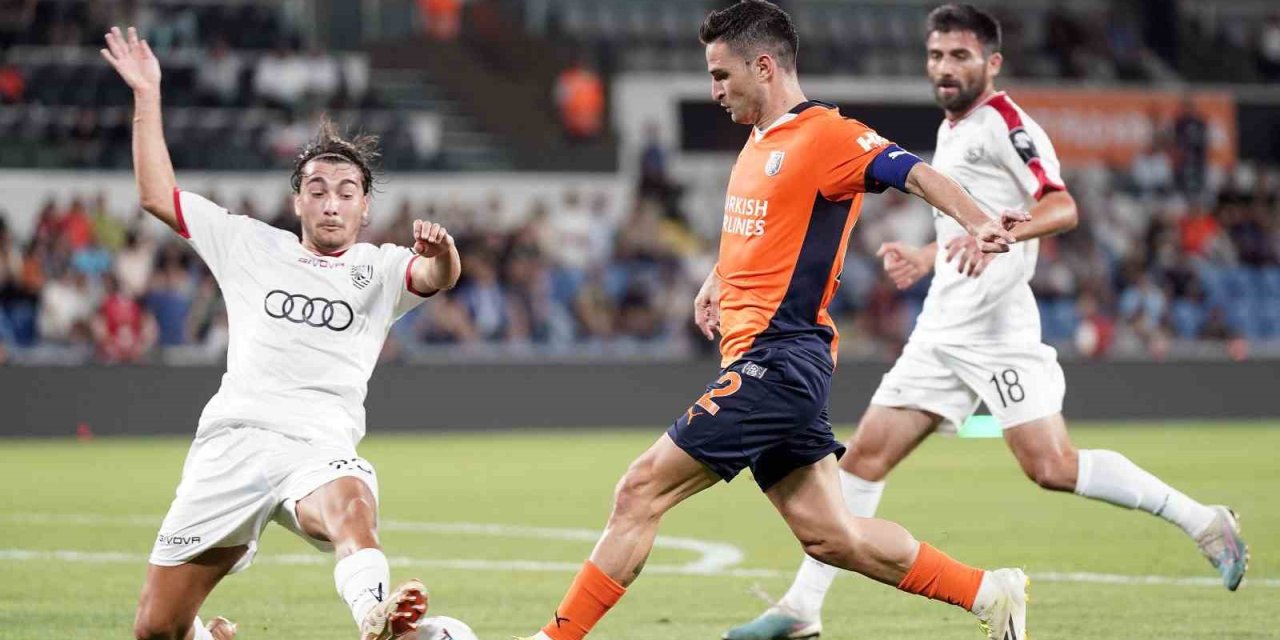 UEFA Liginde Başakşehir: 2 - Iberia: 0