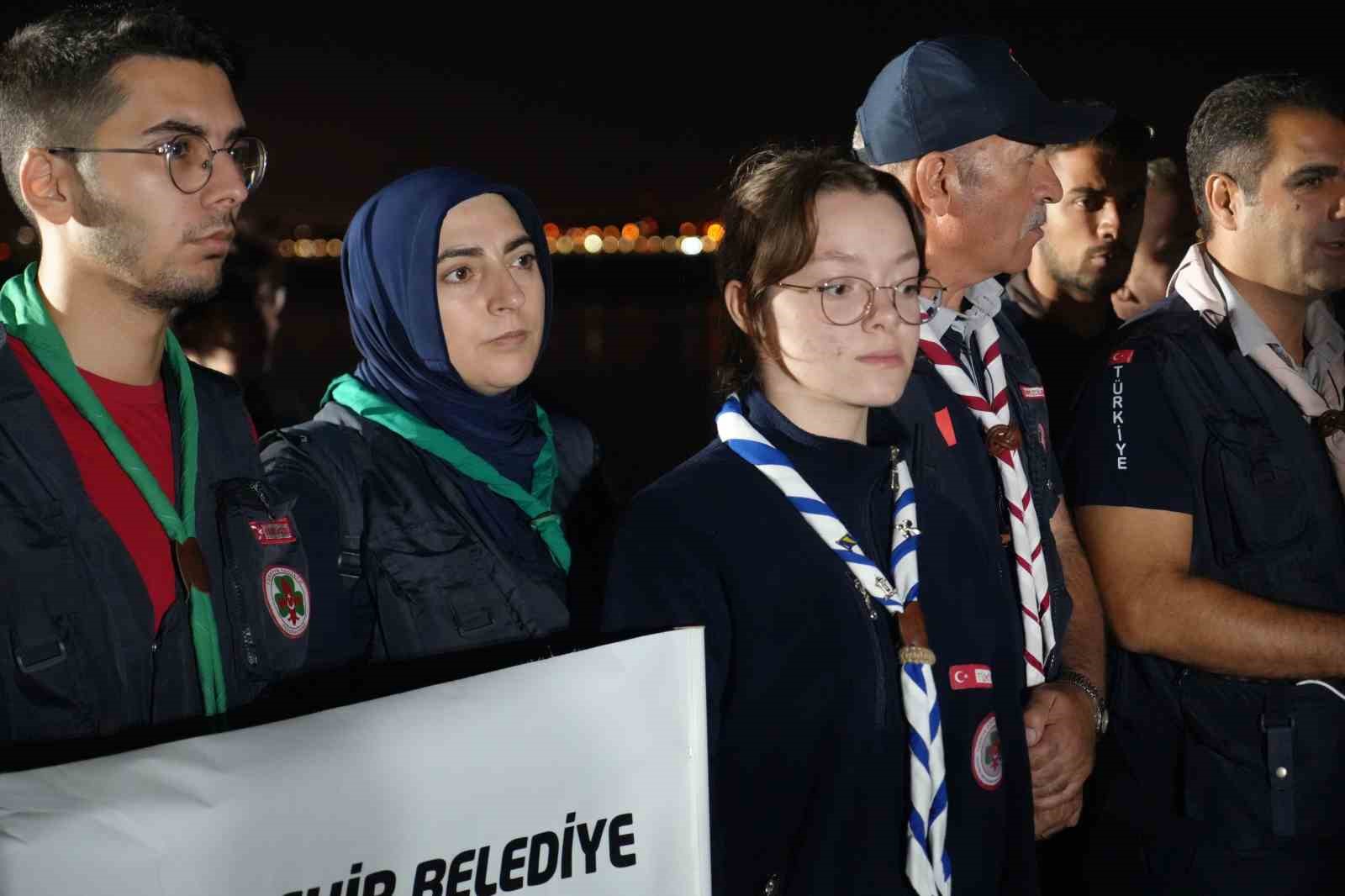 Marmara Depremi’nin 25. yıl dönümünde ölenler anıldı