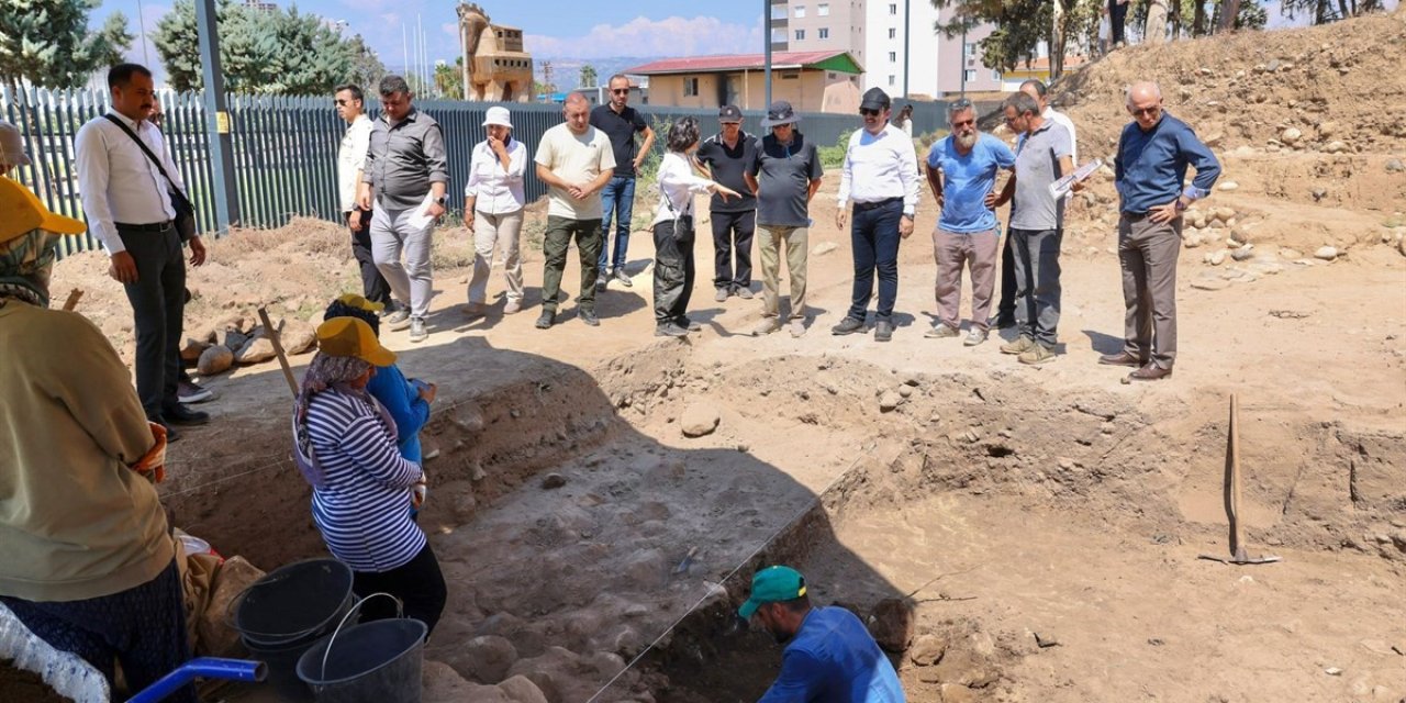 Mersin de Yumuktepe Höyüğü’nde kazı çalışmaları sürüyor