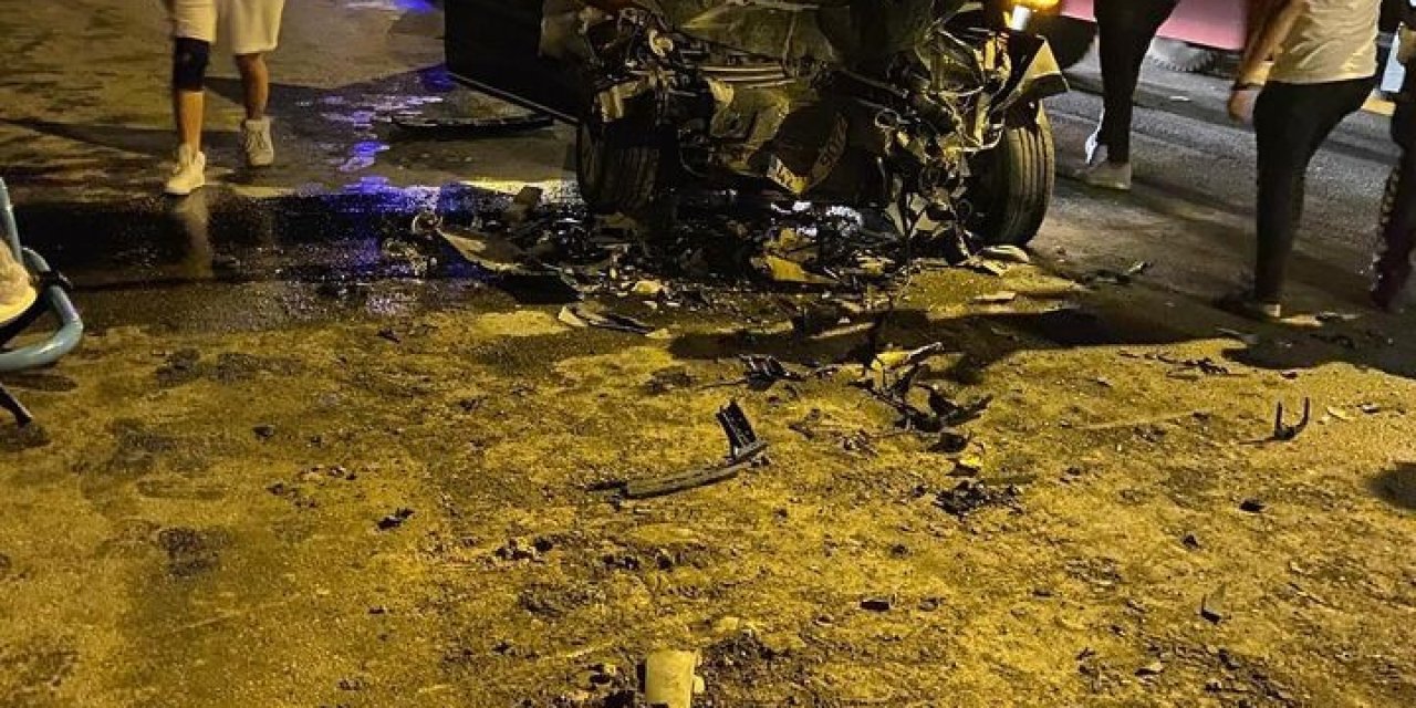 Afyonkarahisar’da feci trafik kazası: 1 kişi öldü, 7 kişi yaralandı