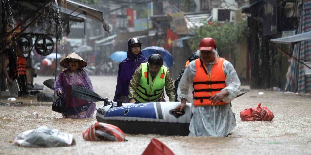 Vietnam’da can kaybı 179’a yükseldi, maddi hasar çok büyük