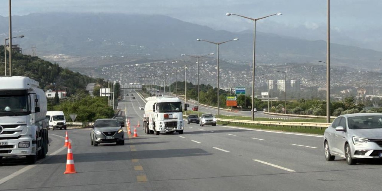 Hatay’da İşçi servisi tankerle çarpıştı: 11 yaralı