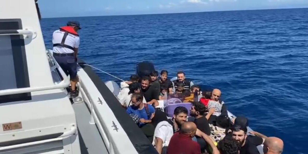 Muğla'da 114 düzensiz göçmen karaya çıkarıldı: 3 gözaltı