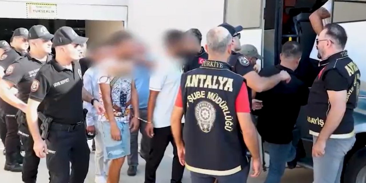 Antalya’da aranan 204 şahıs yakalandı
