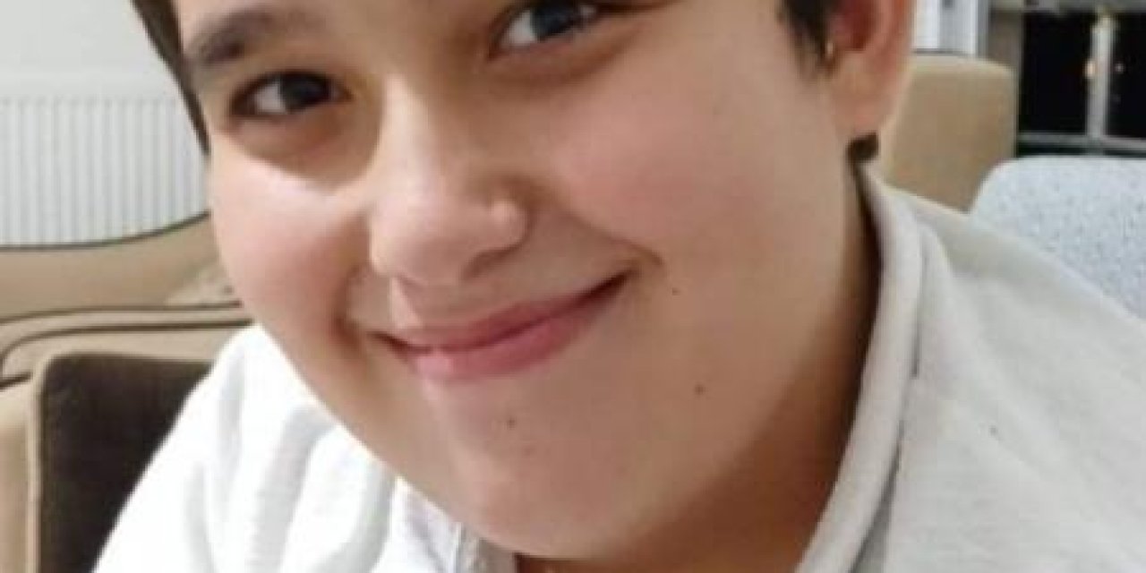 Kamyonetin çarptığı 16 yaşındaki lise öğrencisi hayatını kaybetti