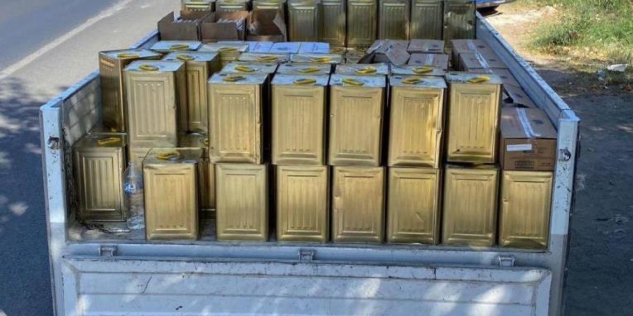 Tonlarca  sahte bal ele geçirildi