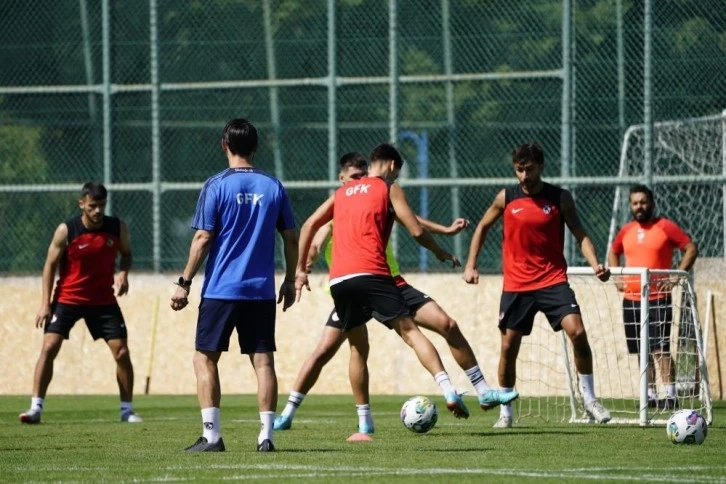 Gaziantep FK, yeni sezon çalışmalarının ilk etabını tesislerinde tamamladı