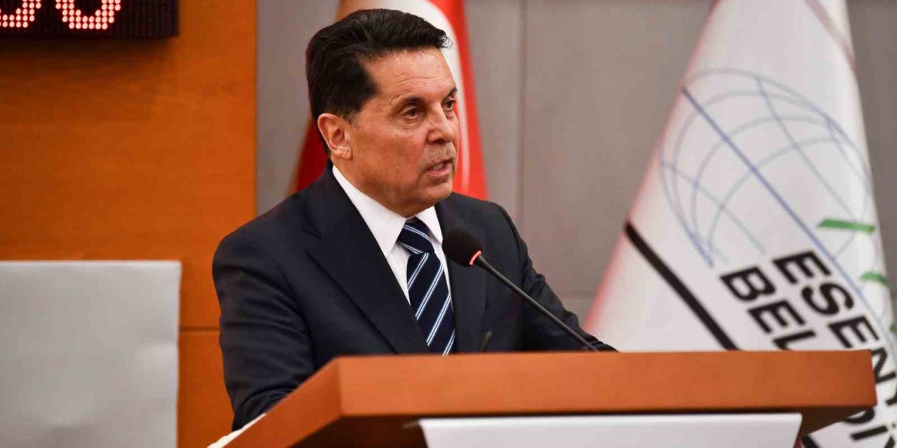 İktidar gündemi yine değiştirdi İstanbul Esenyurt Belediye Başkanı Ahmet Özer gözaltında