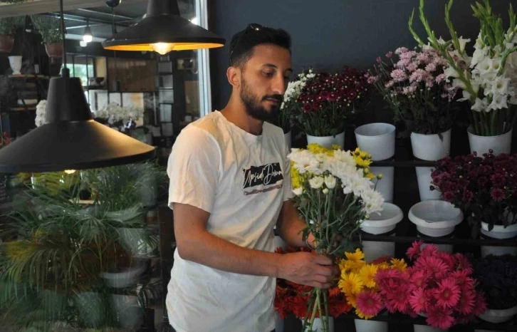 Yazın kavurucu sıcaklarından bitkilerin yazlık bakım konusunda önemli uyarı