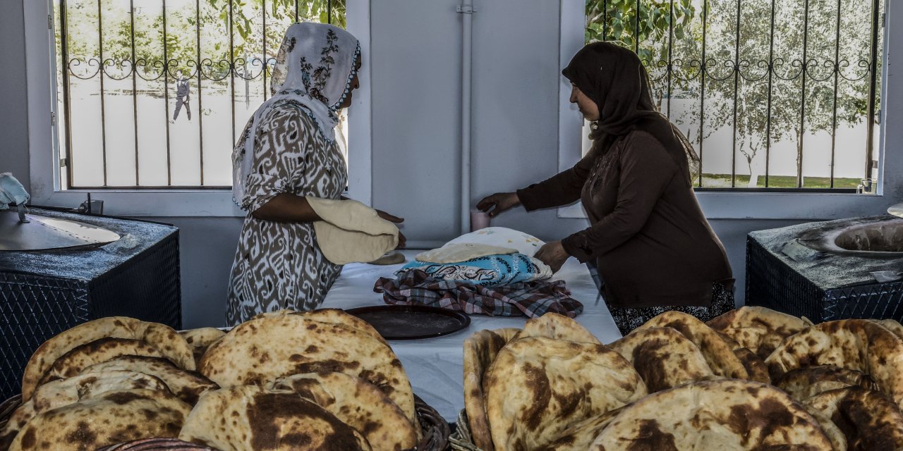 Mezitli Belediyesi tandır evi hizmete açıldı