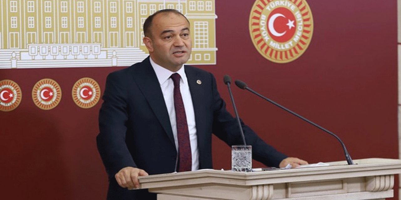 CHP'li Özgür Karabat: "Erken Seçim Şart!"