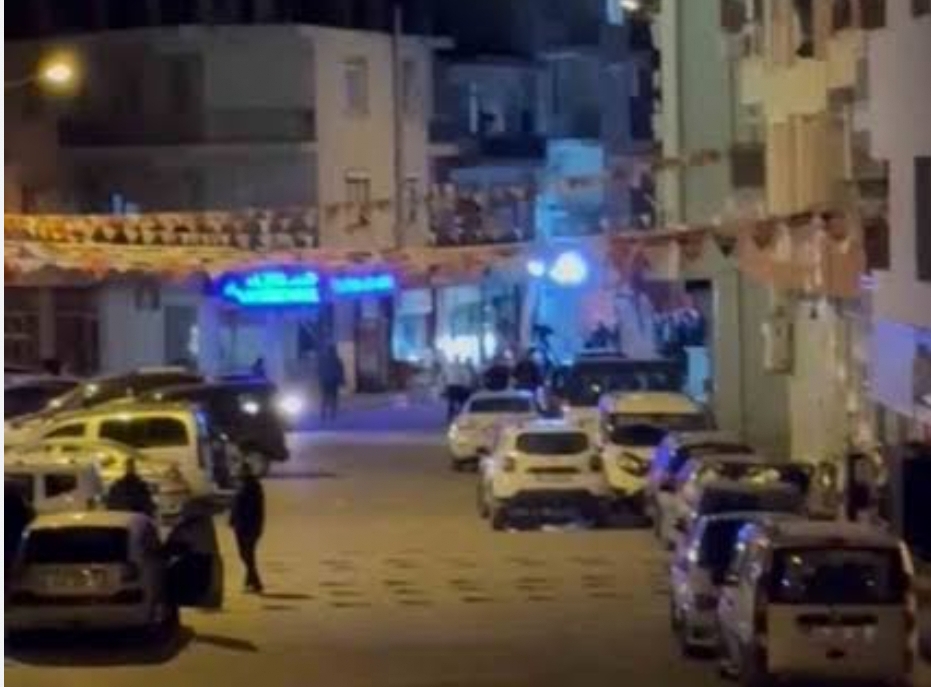 Polislere silahlı saldırı: 3 polis yaralı