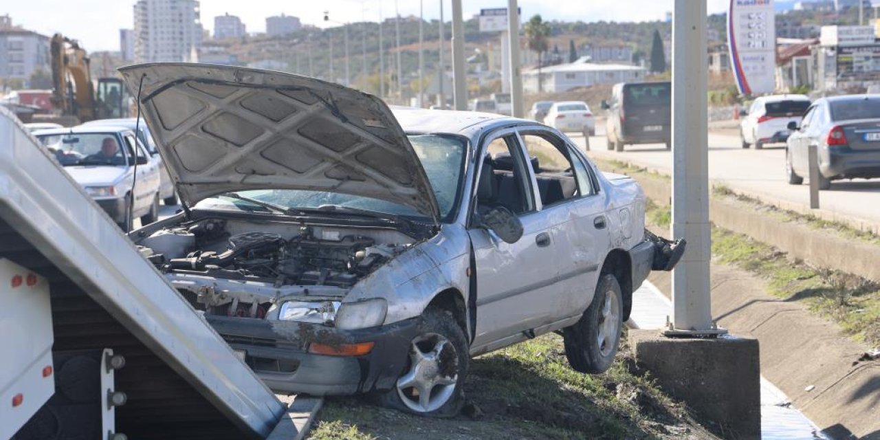 Antakya'da trafik kazası: 5 yaralı