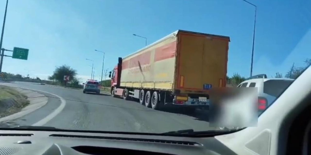 Adana’da  tonlarca kaçak tütün ele geçirildi