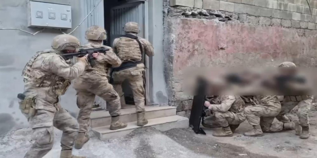 Gaziantep'te jandarmadan terör operasyonu, çok sayıda  gözaltı var
