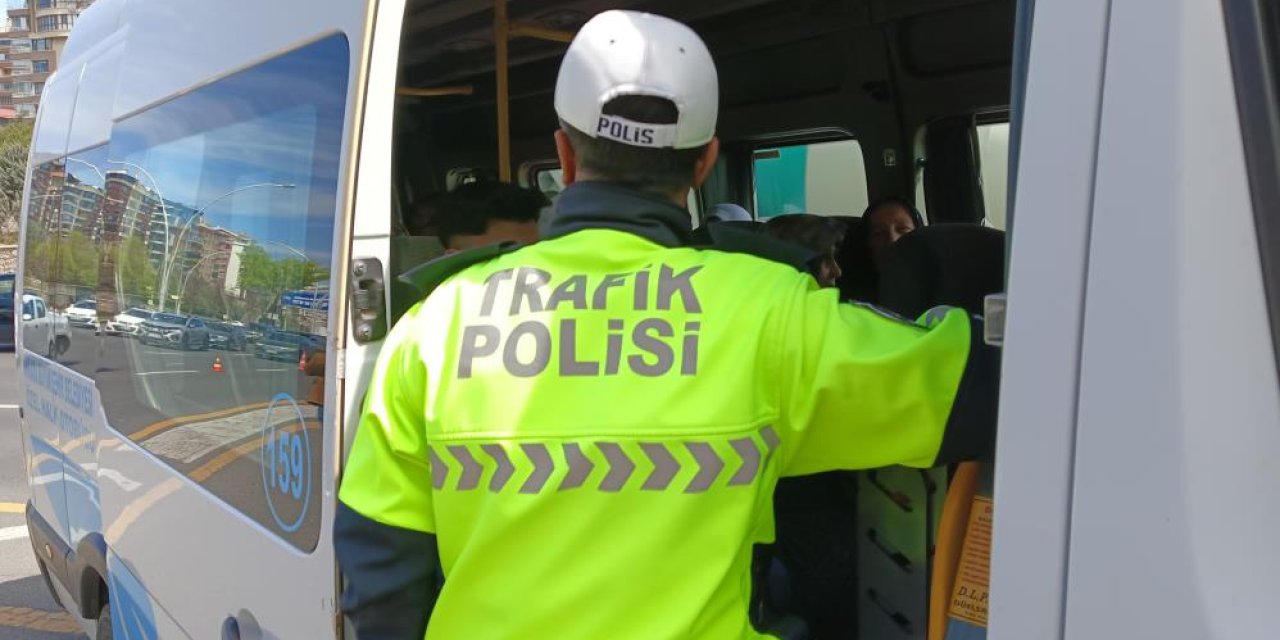 Hazine ve Maliye Bakanlığı Gelir İdaresi trafik ceza miktarlarını açıklandı