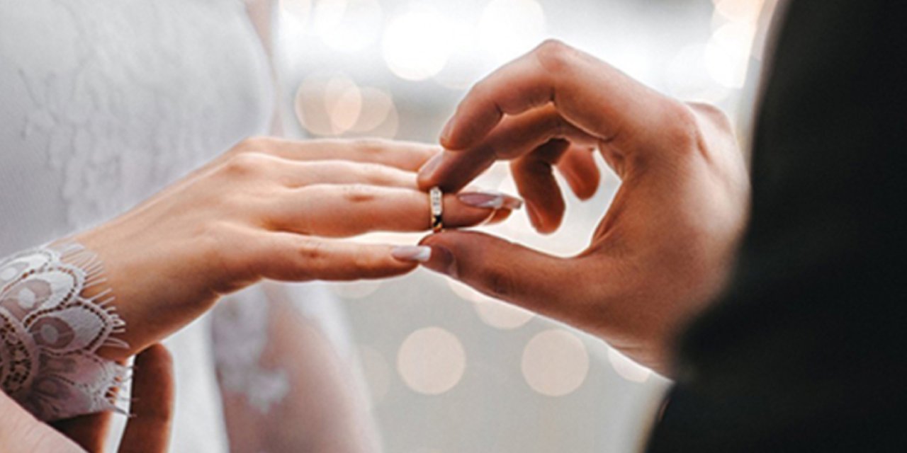 Sosyal medya üzerinden dolandırıldı