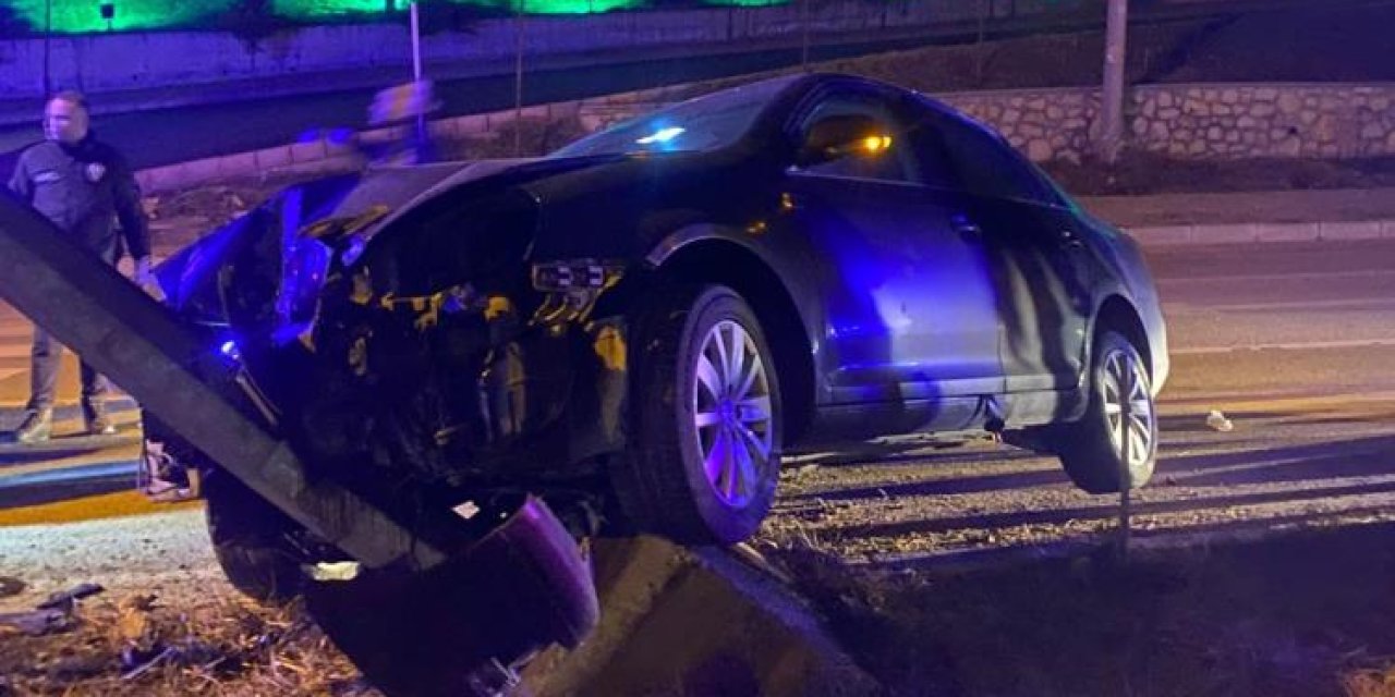 Cenazeye giden vatandaşlar kaza yaptı: 5 yaralı