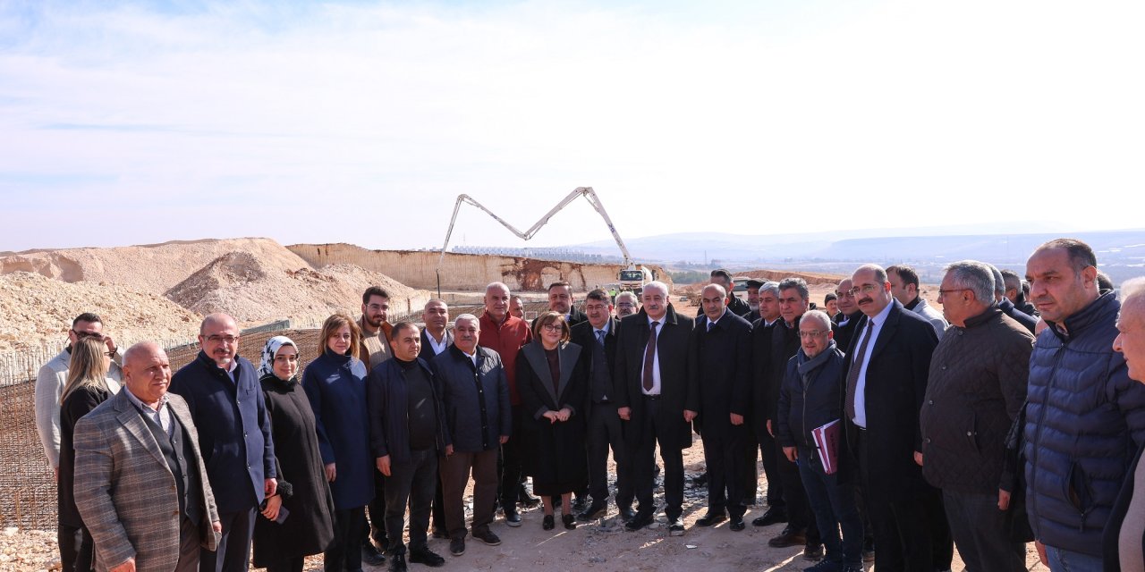 Gaziantep'te Nakliyatçılar Sitesi için temel atma töreni düzenlendi