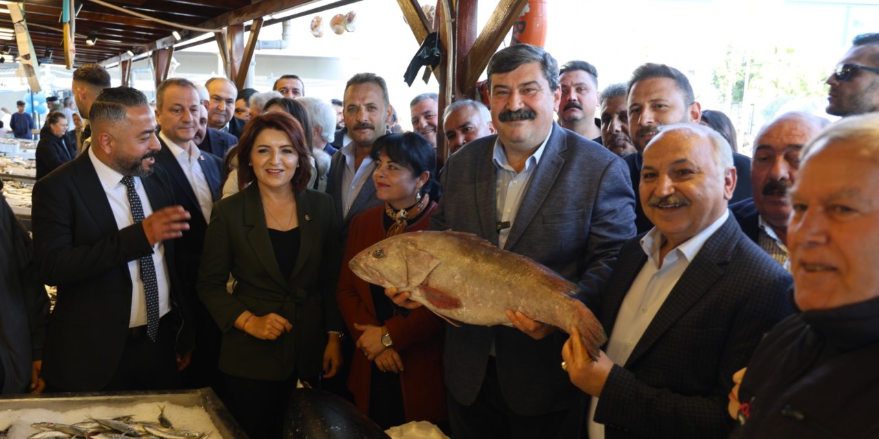 Toroslar’da bir ilk Balık Pazarı açıldı