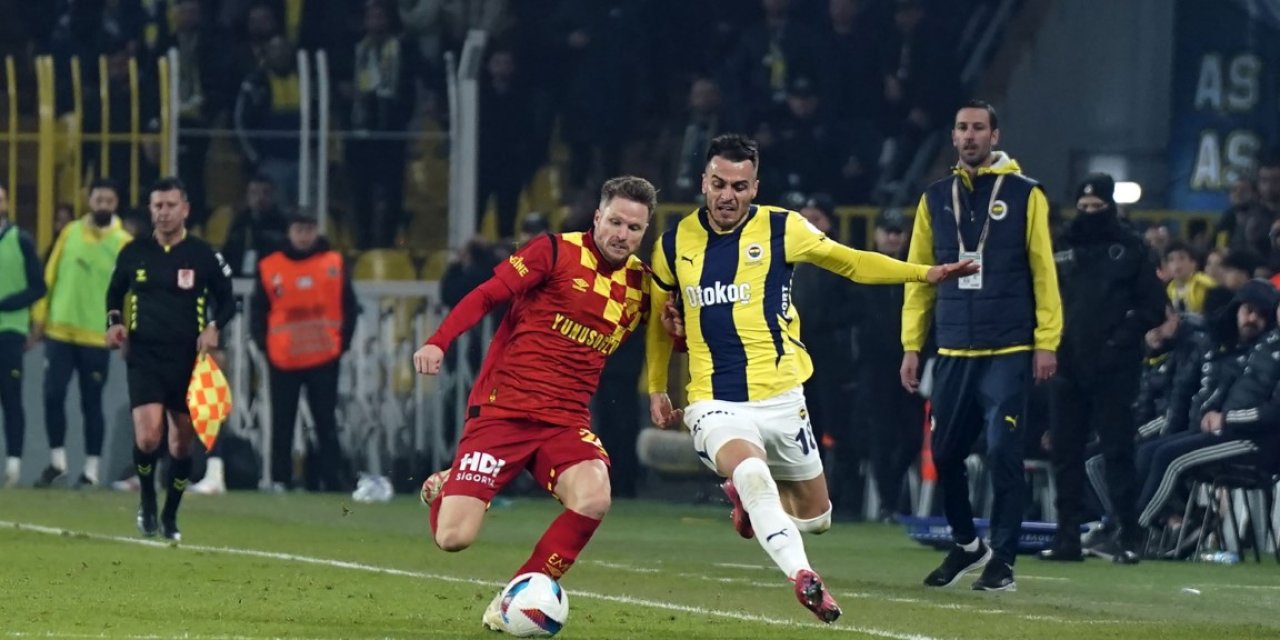 Fenerbahçe evinde Göztepeyi 3-2 mağlup etti