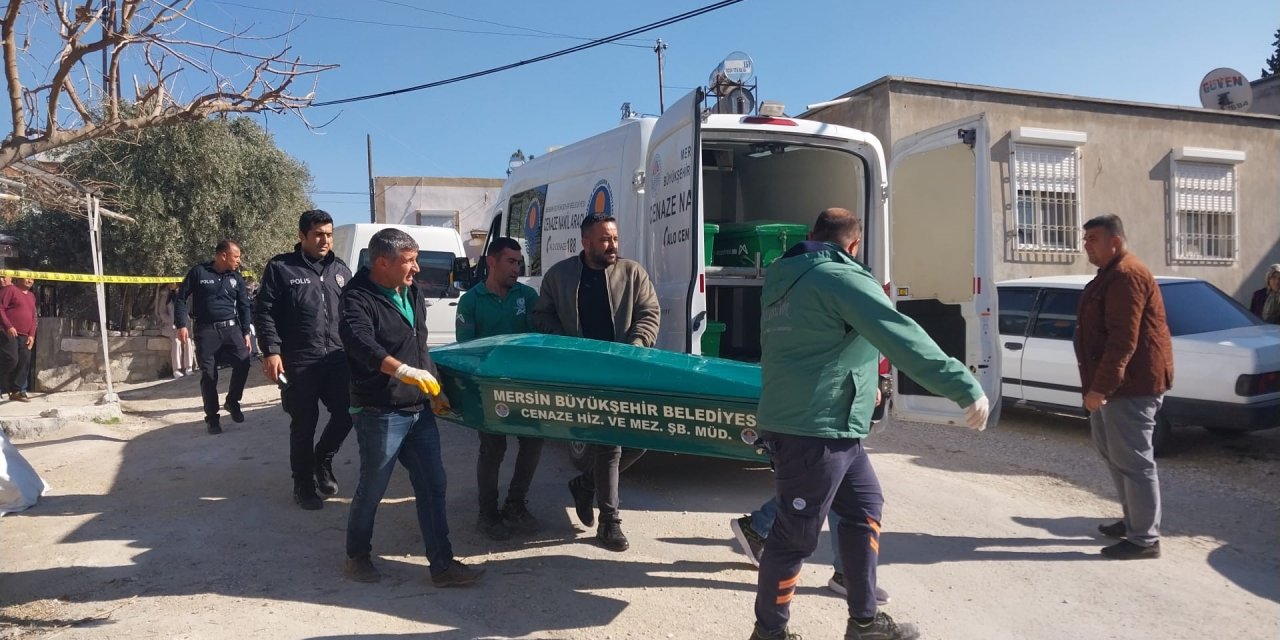Mersin'de acı olay torun, dede ve nenesini öldürdü