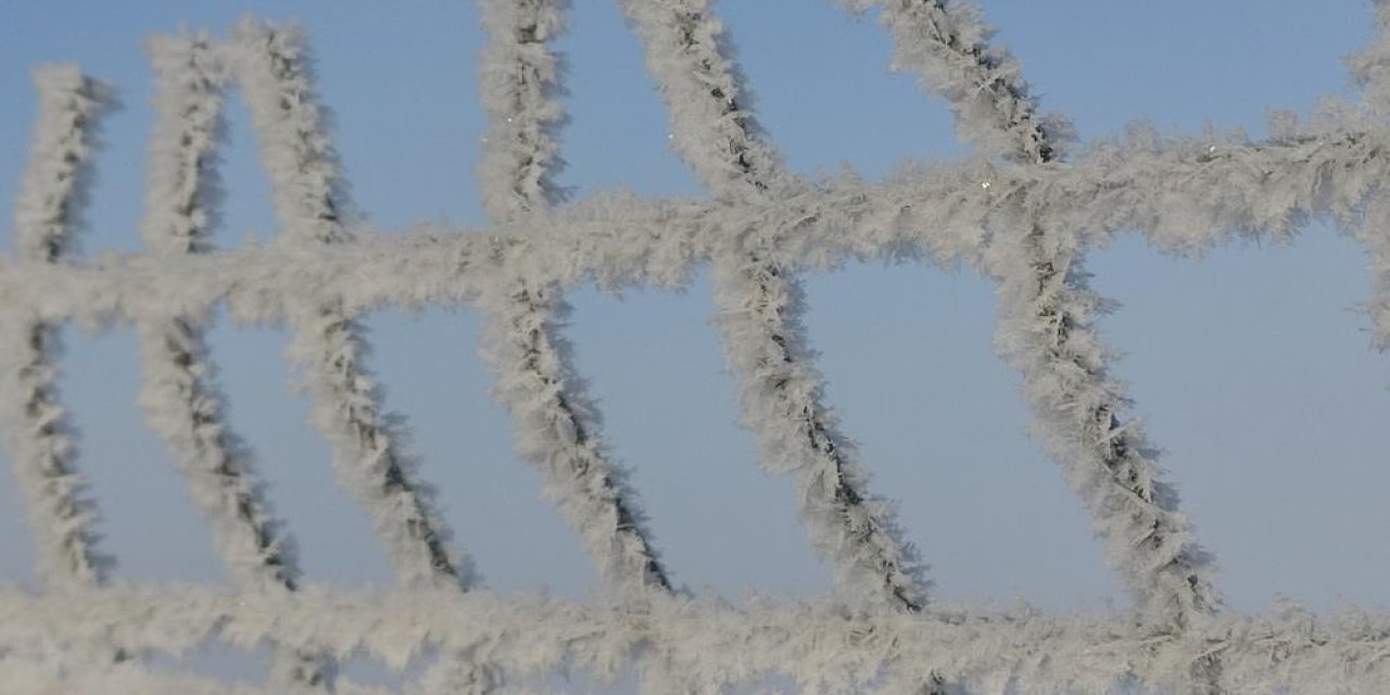 Göle ilçesi buz kesti: Eksi 32,3