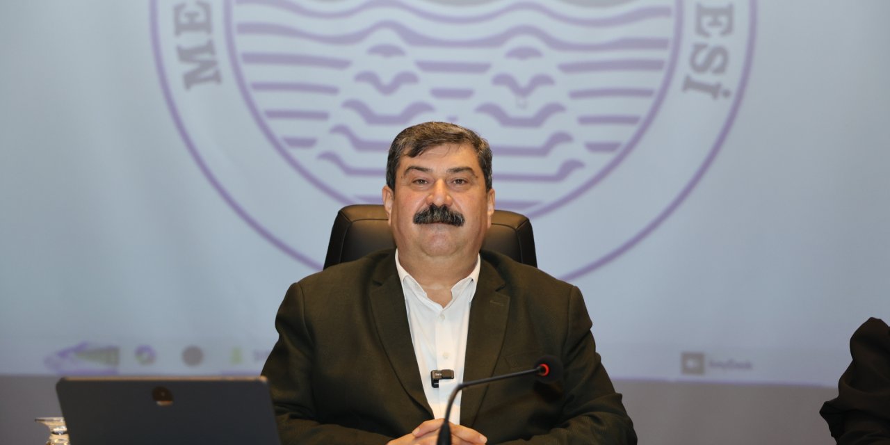 Toroslar Belediyesi'nde en düşük işçi maaşı asgari ücreti solladı