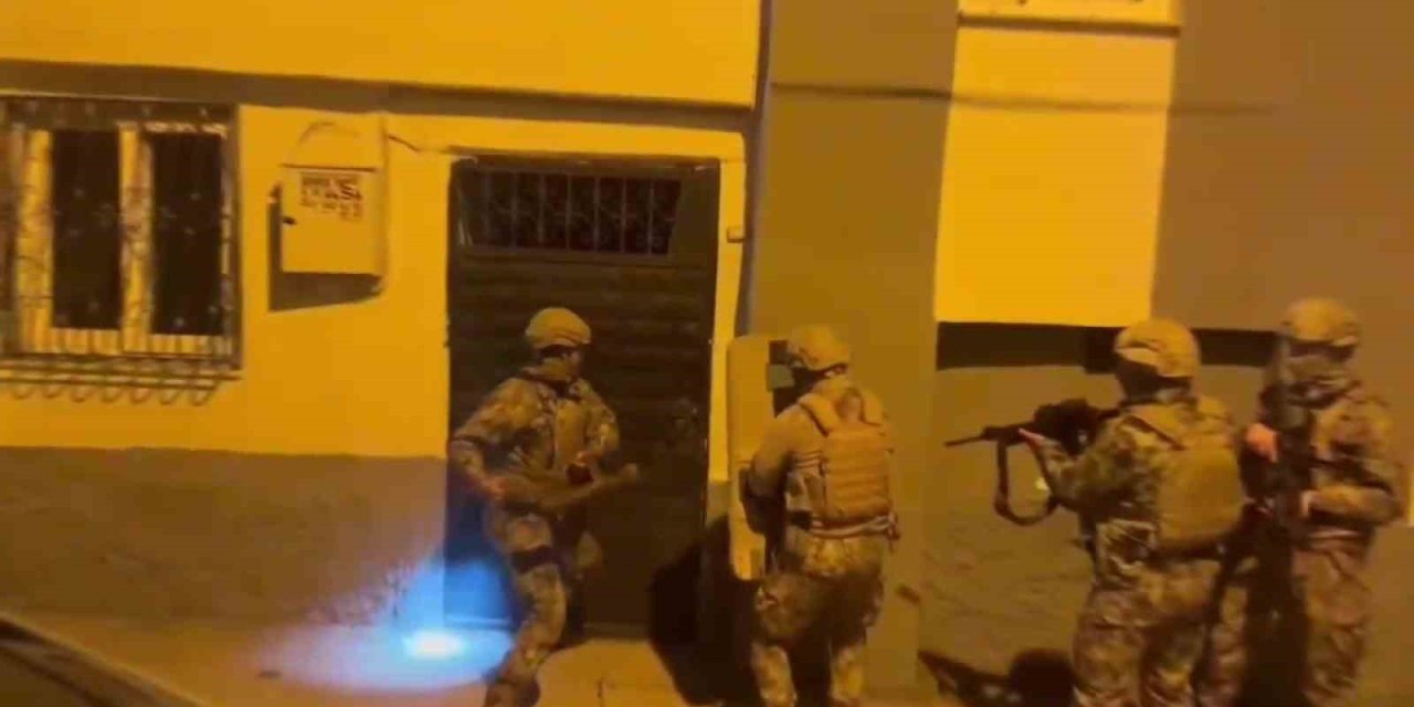 Silah kaçakçılarına operasyon