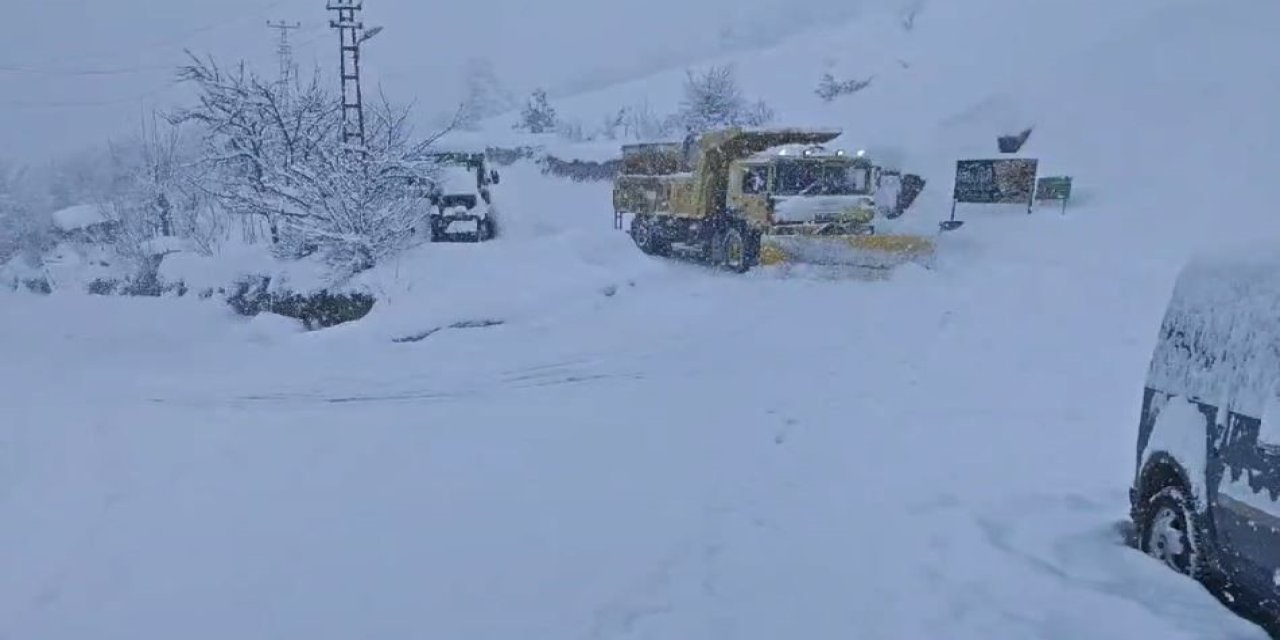 Artvin’de kar kalınlığı 2 metreyi aştı