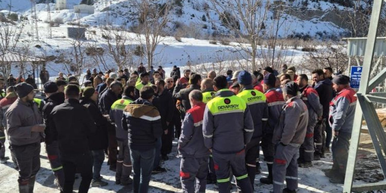 İşten çıkarılan madenciler eylem başlattı