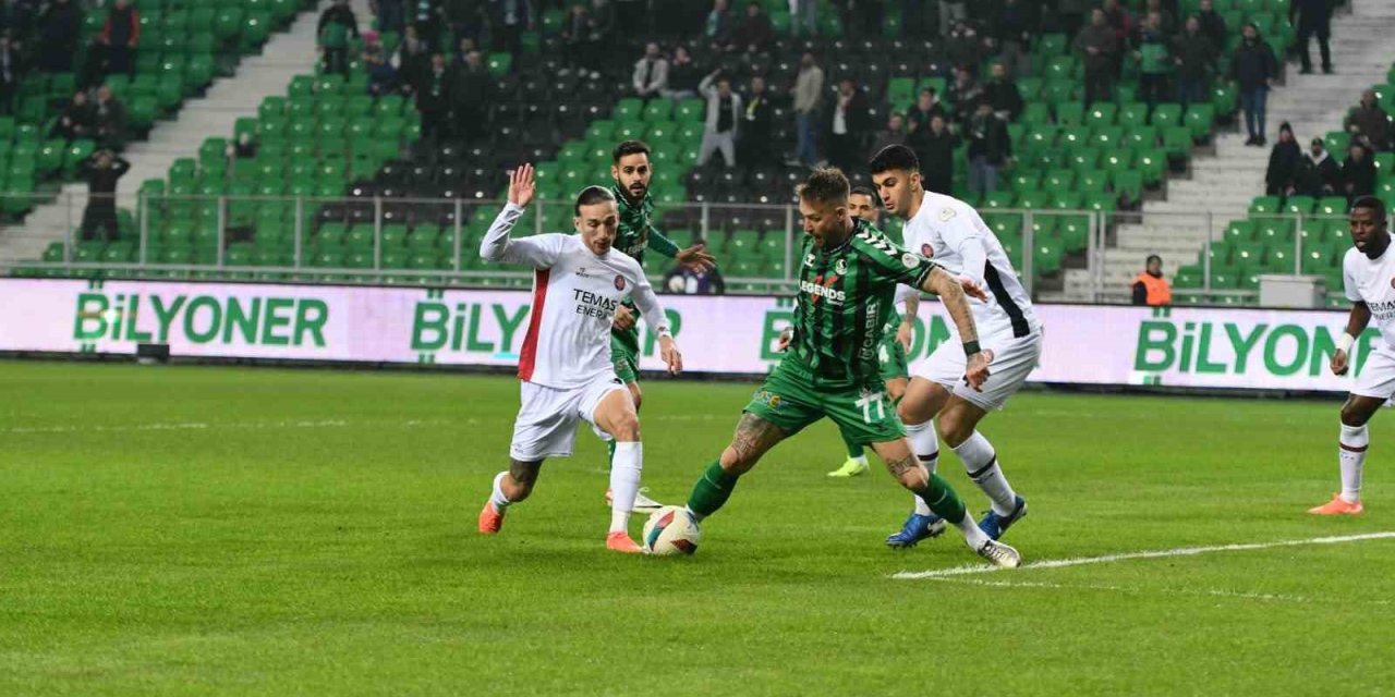 Sakaryaspor: 1 - Fatih Karagümrük: 3